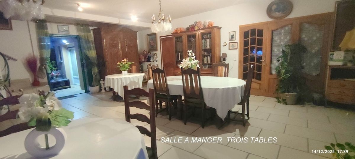 salle_repas.jpg